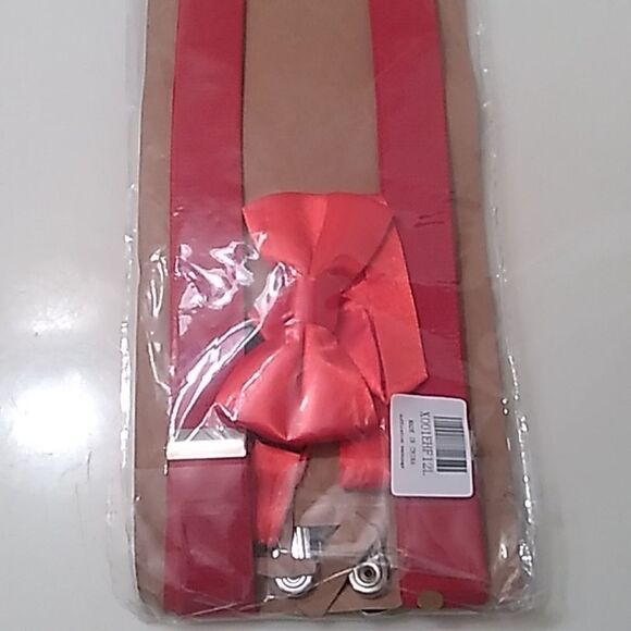 Boys Suspenders and Bow Tie Set - Picture 2 of 4